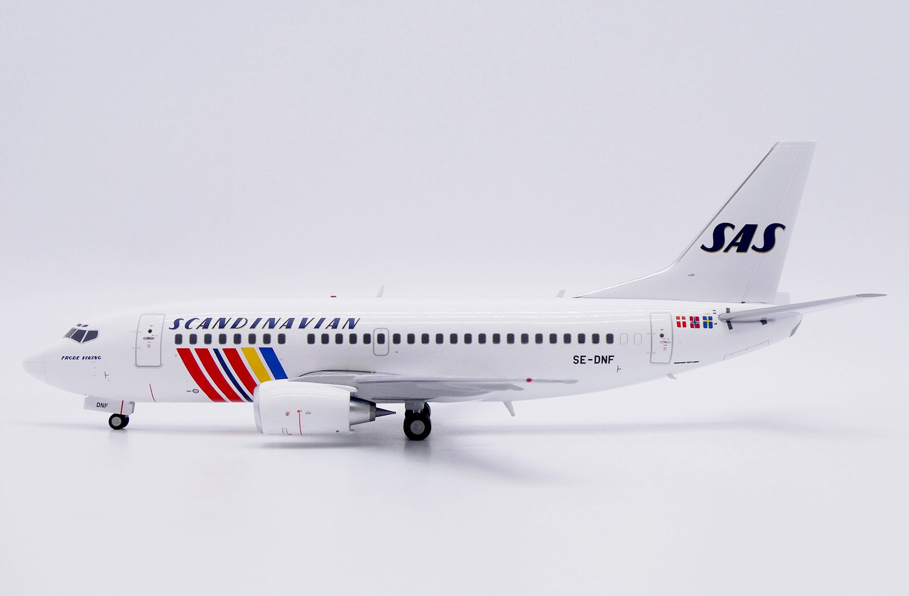 SAS Scandinavian Airlines Boeing 737-500 SE-DNF (XX20498)