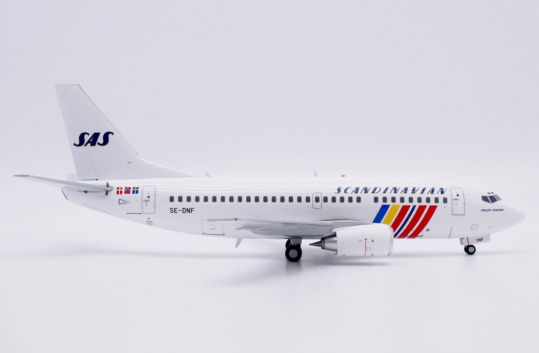 SAS Scandinavian Airlines Boeing 737-500 SE-DNF (XX20498)