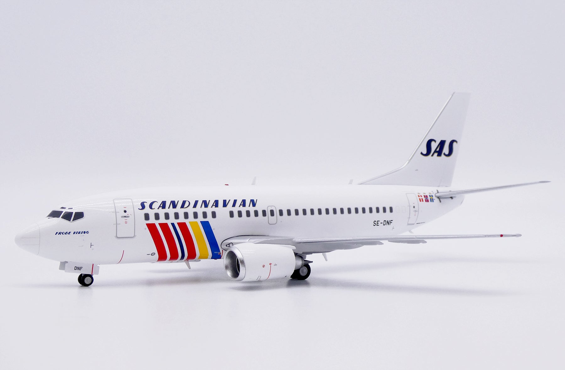 SAS Scandinavian Airlines Boeing 737-500 SE-DNF (XX20498)