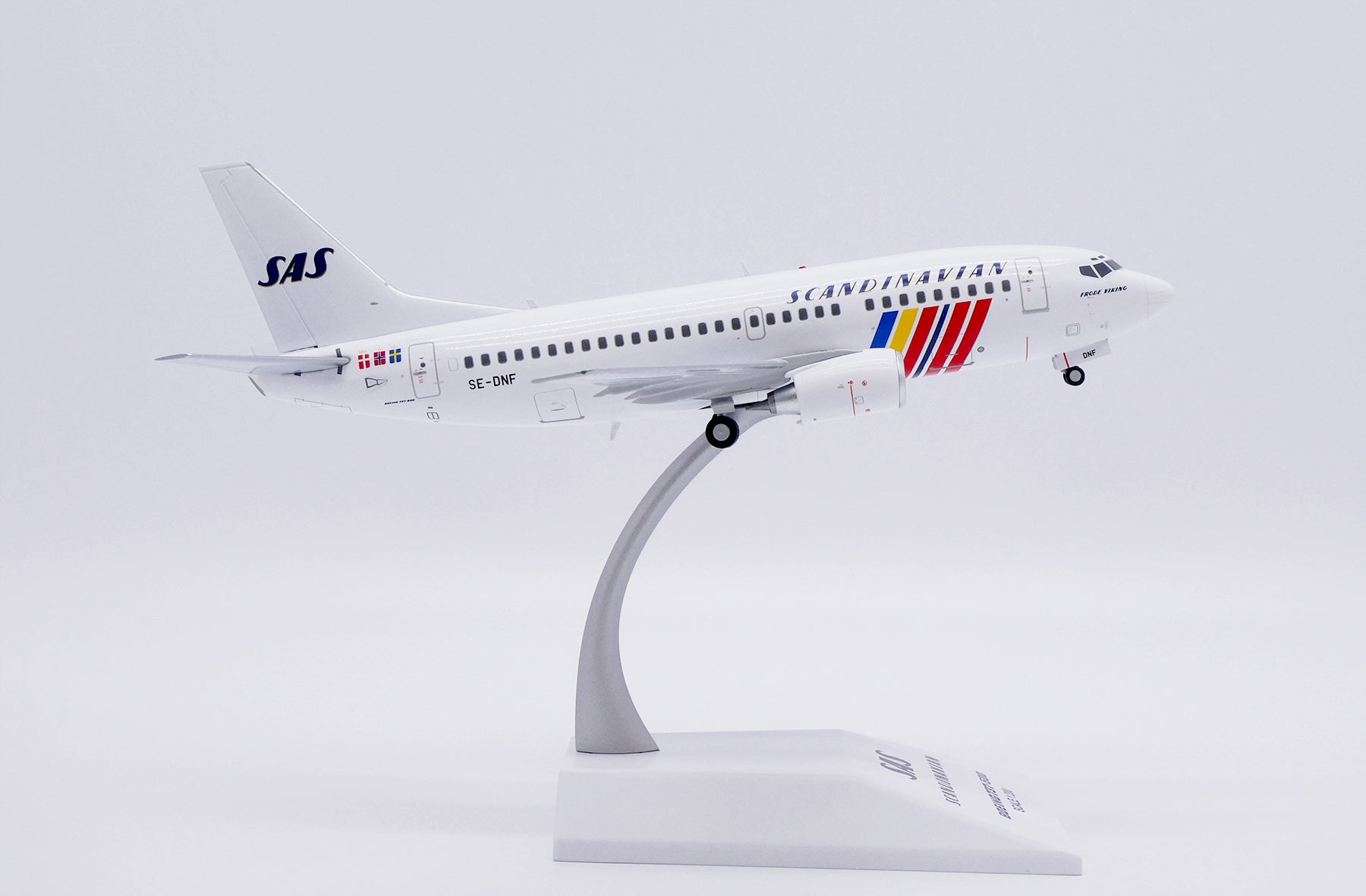 SAS Scandinavian Airlines Boeing 737-500 SE-DNF (XX20498)