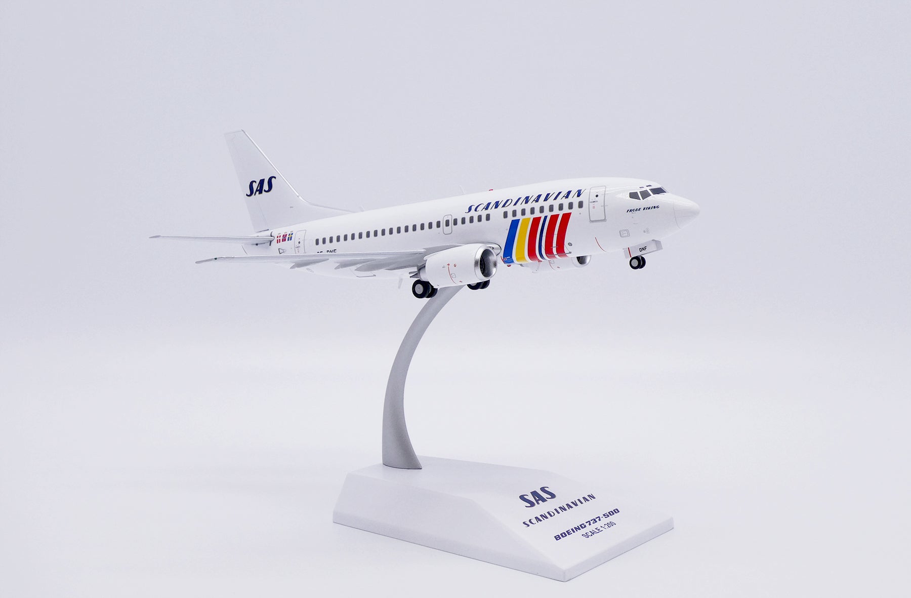 SAS Scandinavian Airlines Boeing 737-500 SE-DNF (XX20498)