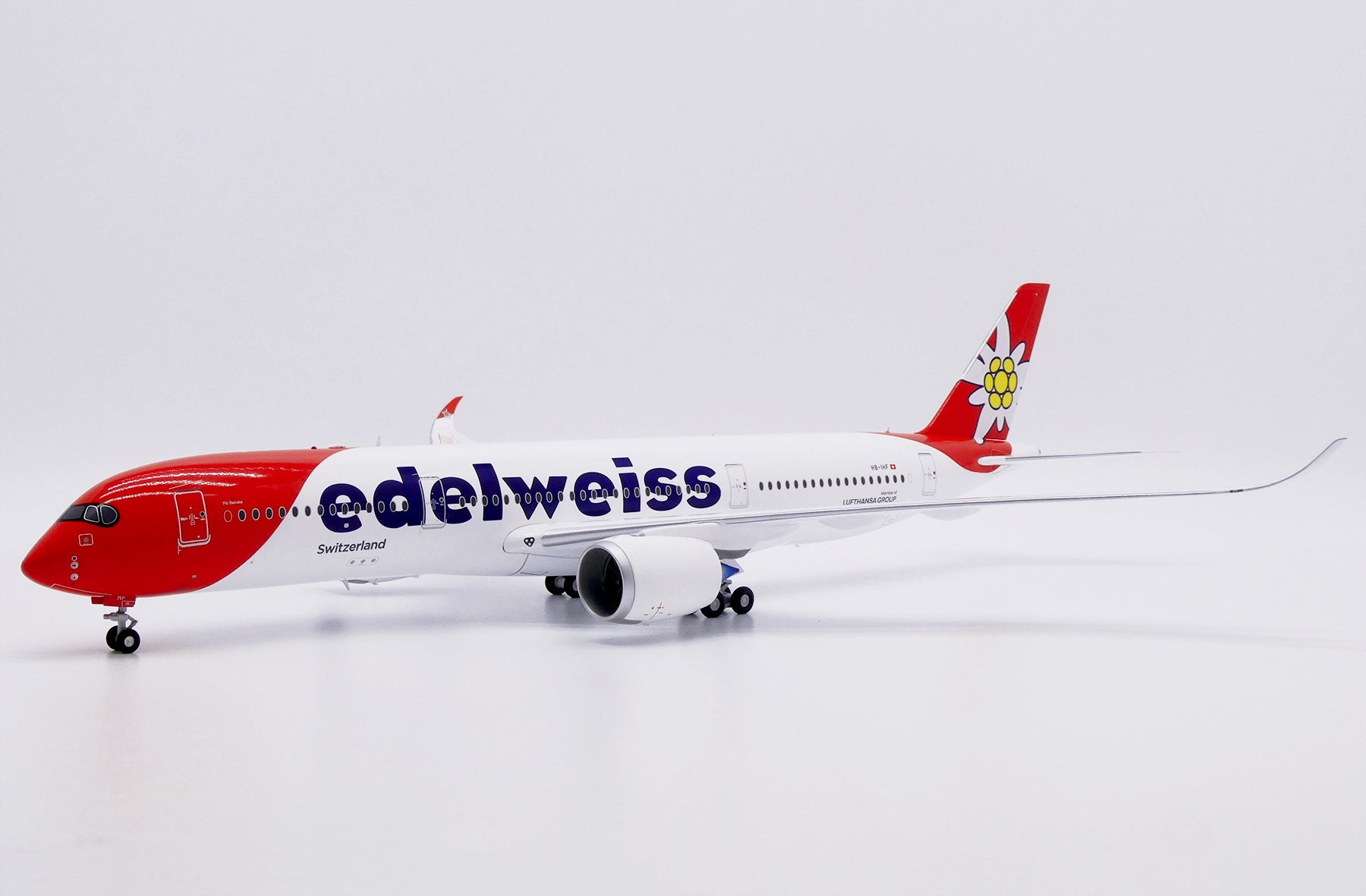 edelweiss air Airbus A350-900 HB-IHF (XX20569)