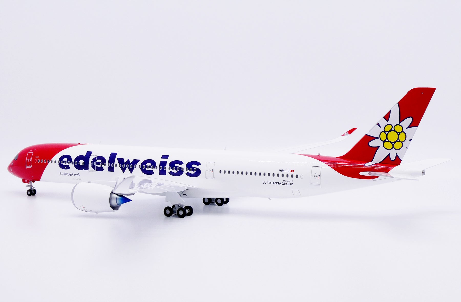 edelweiss Air Airbus A350-900 HB-IHC (XX20626)
