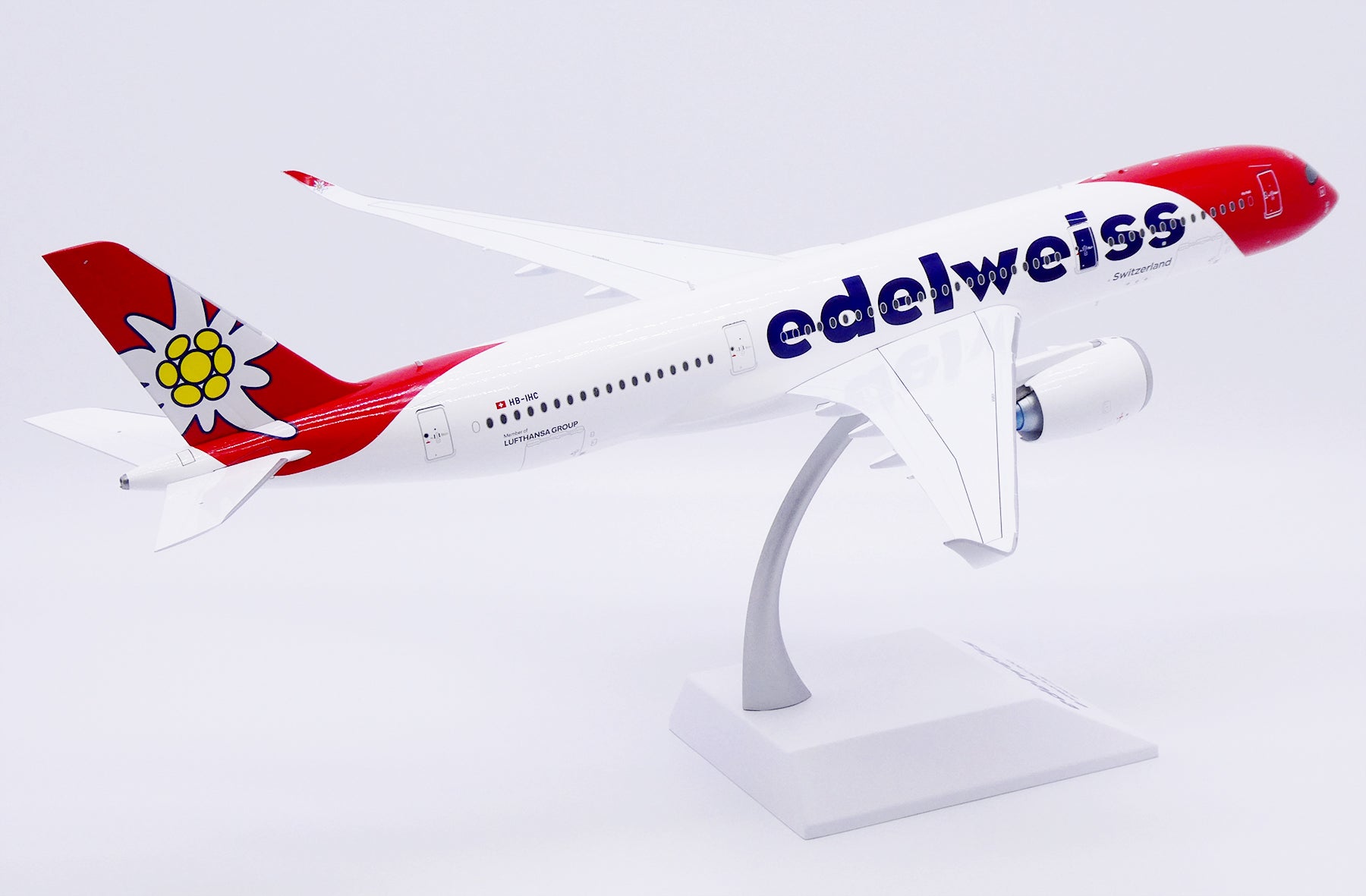 edelweiss Air Airbus A350-900 HB-IHC (XX20626)