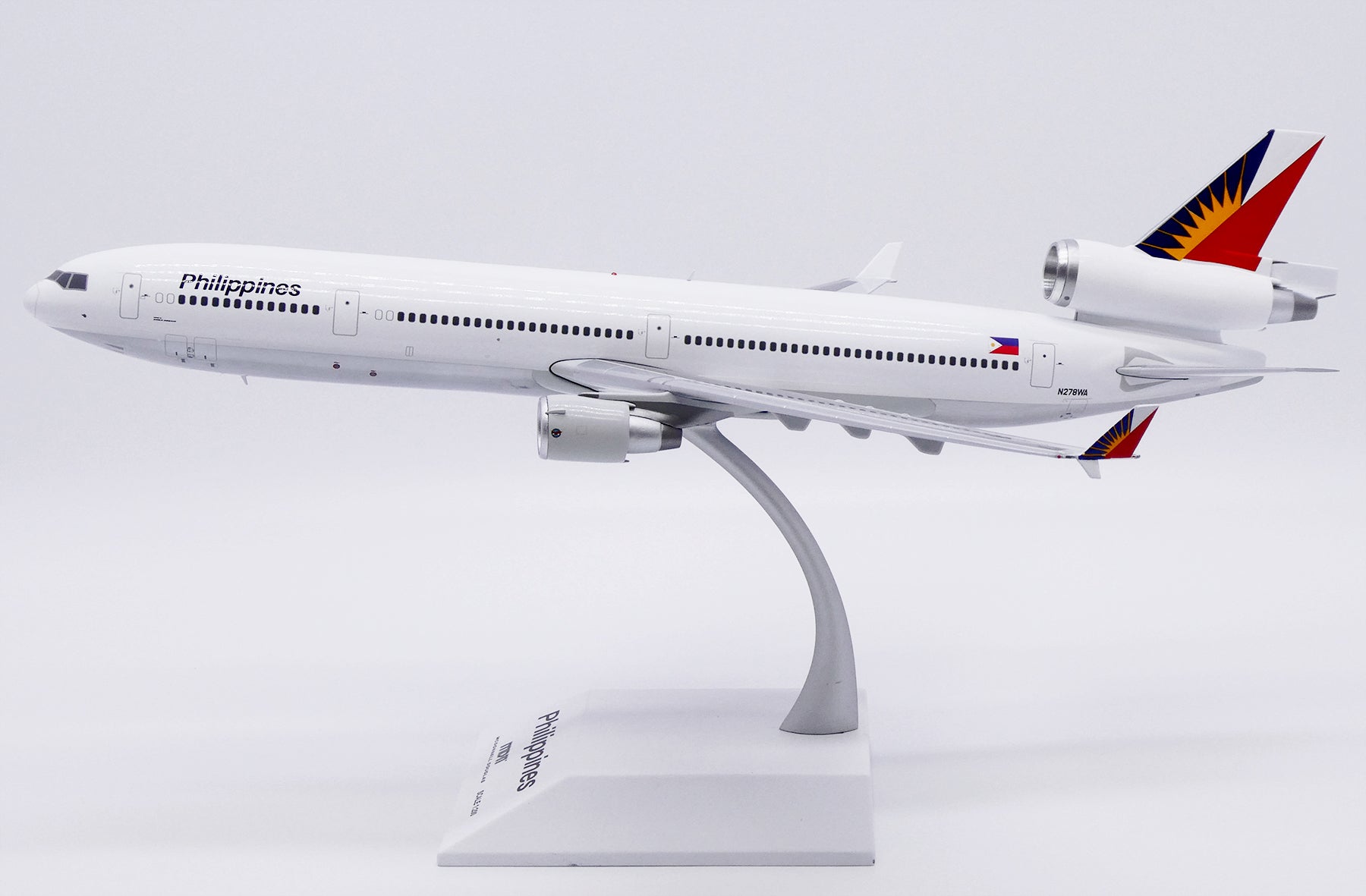 Philippine Airlines McDonnell Douglas MD-11 N278WA (XX20648)