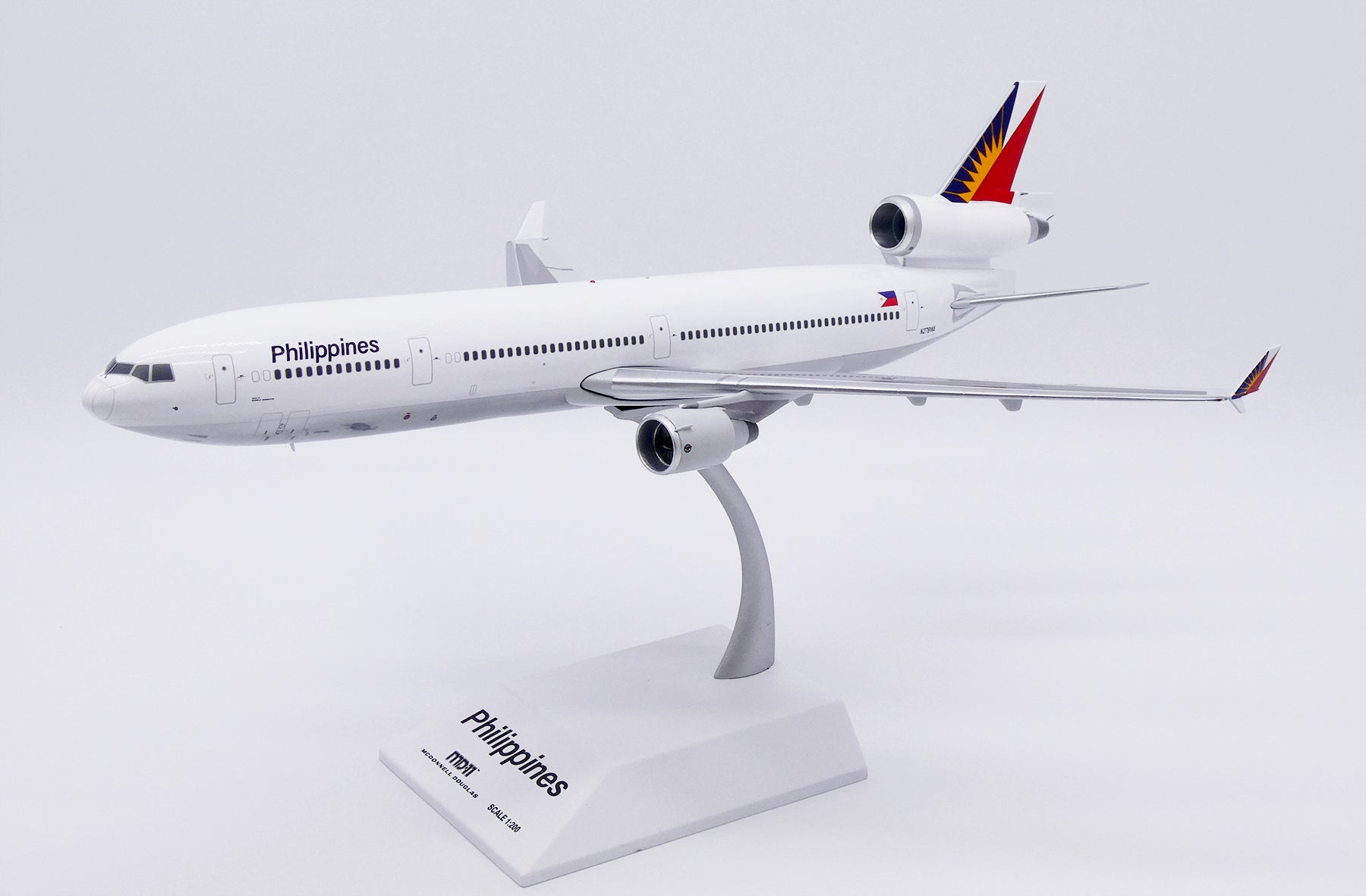Philippine Airlines McDonnell Douglas MD-11 N278WA (XX20648)