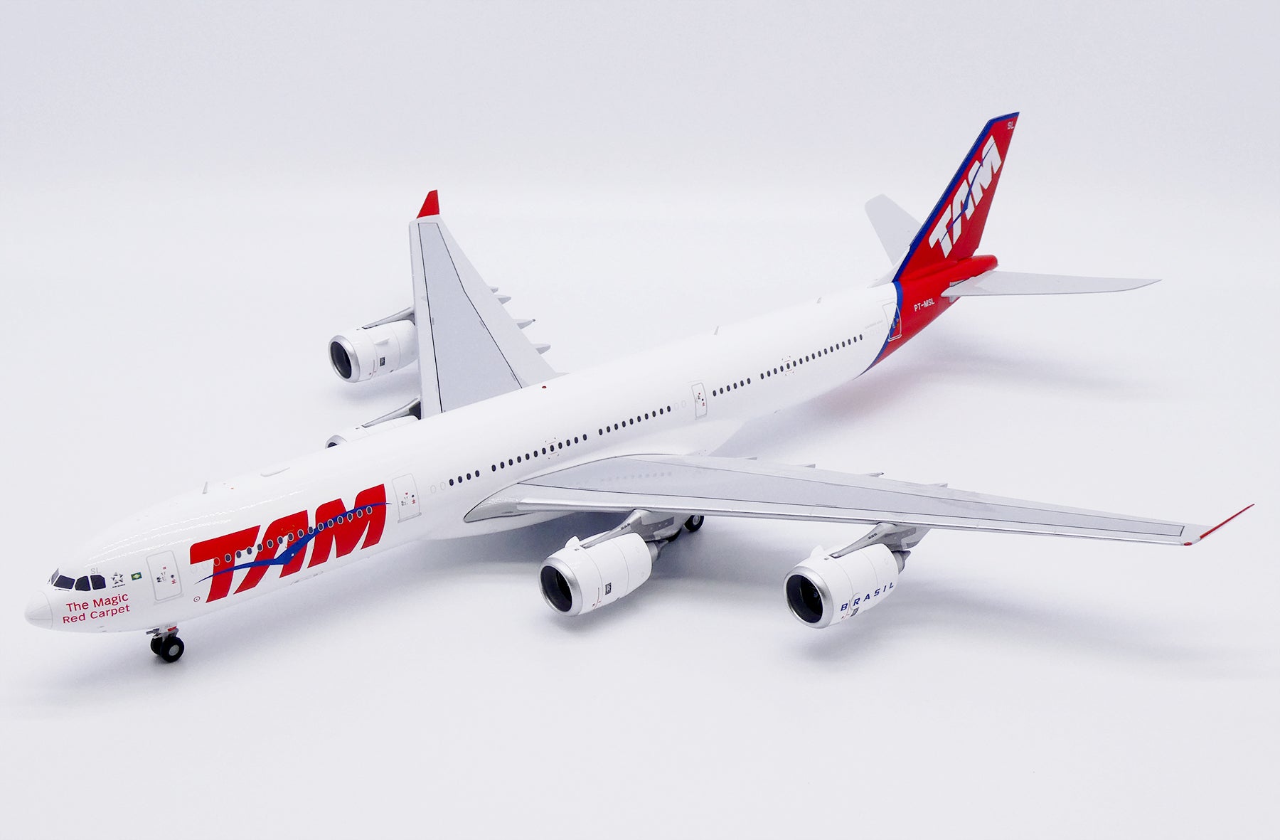 TAM Linhas Aéreas Airbus A340-500 PT-MSL (XX20682)