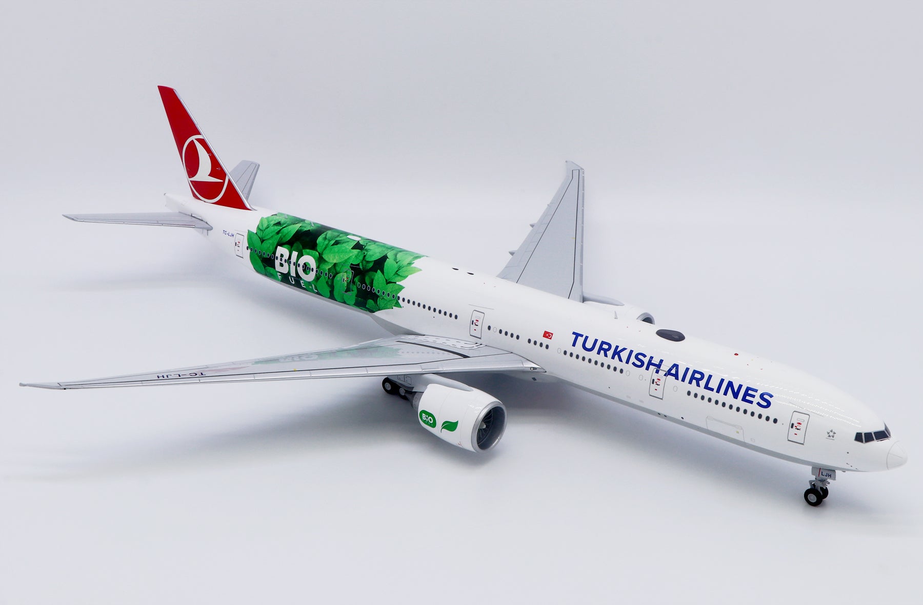 Turkish Airlines Boeing 777-300ER TC-LJH 'Bio Fuel' (XX20705)