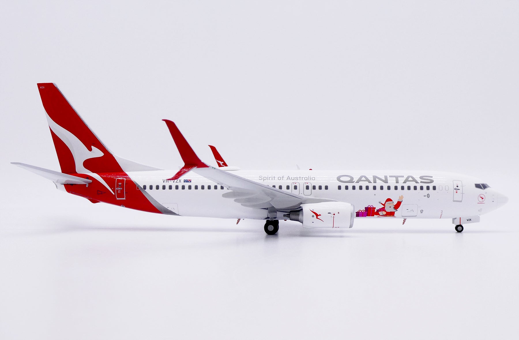 QANTAS Airways Boeing 737-800 VH-VZX 'Santa' (XX20746)