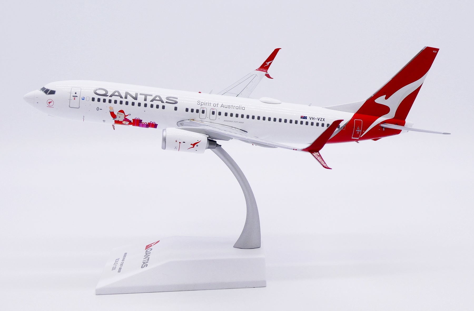 QANTAS Airways Boeing 737-800 VH-VZX 'Santa' (XX20746)