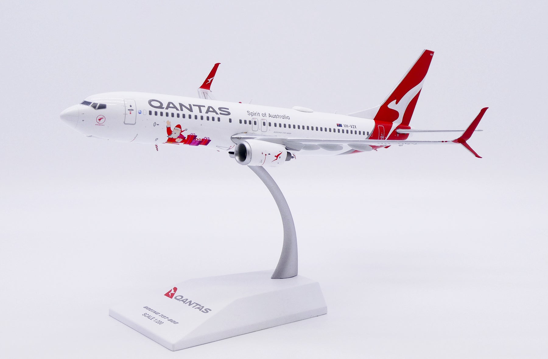 QANTAS Airways Boeing 737-800 VH-VZX 'Santa' (XX20746)