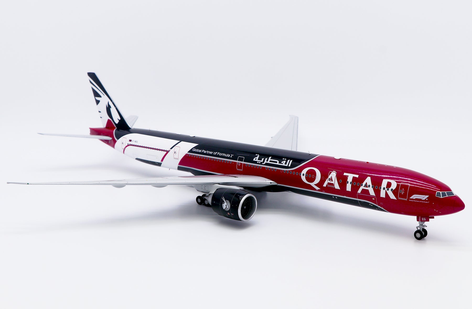 Qatar Airways Boeing 777-300ER A7-BEG 'Formula 1' (XX20874)