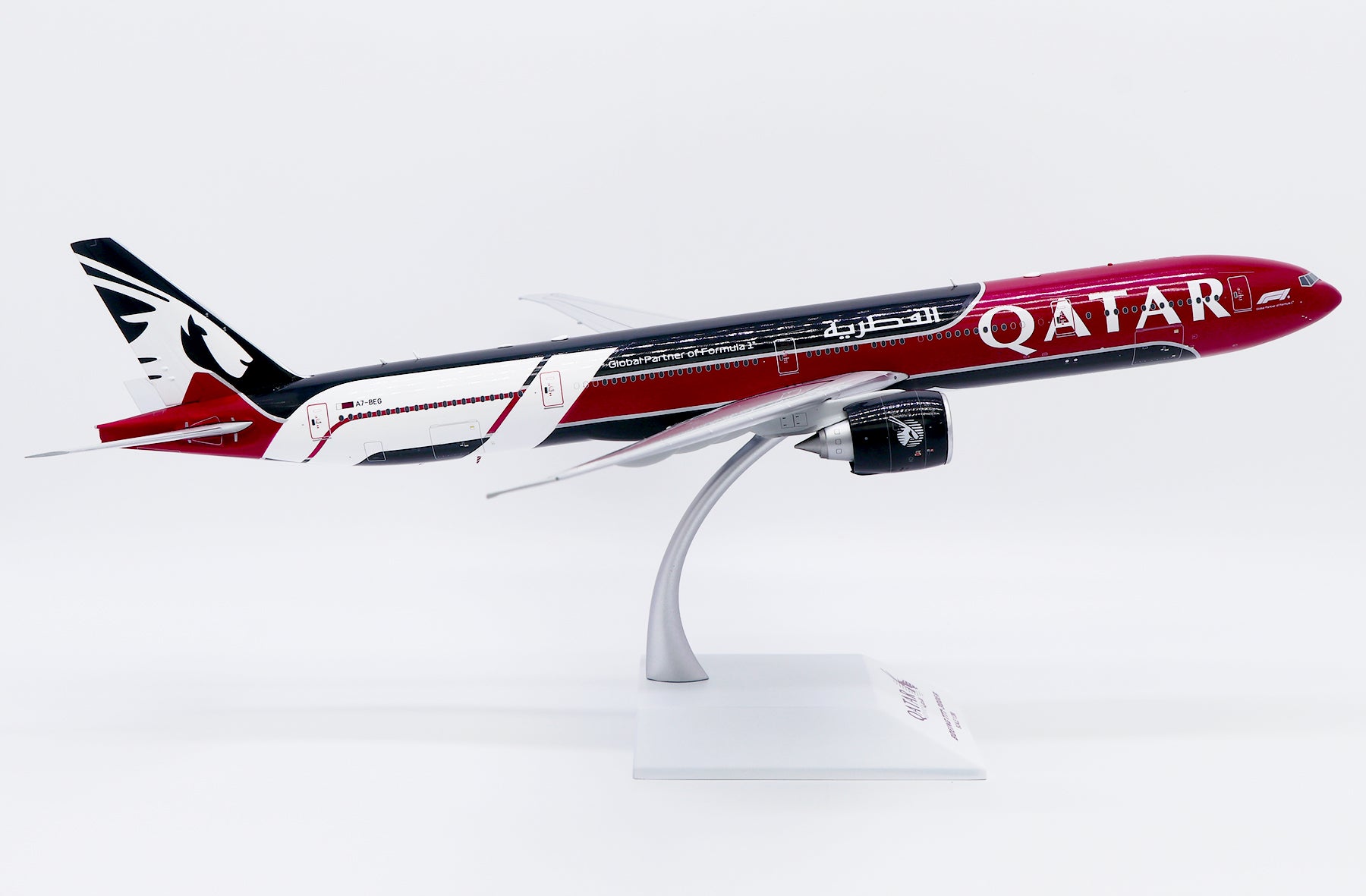 Qatar Airways Boeing 777-300ER A7-BEG 'Formula 1' (XX20874)