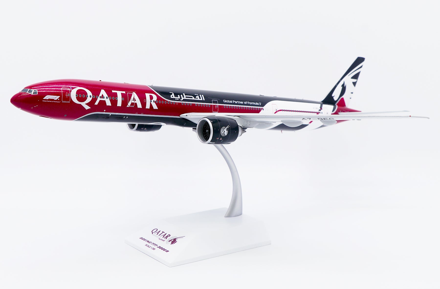 Qatar Airways Boeing 777-300ER A7-BEG 'Formula 1' (XX20874)