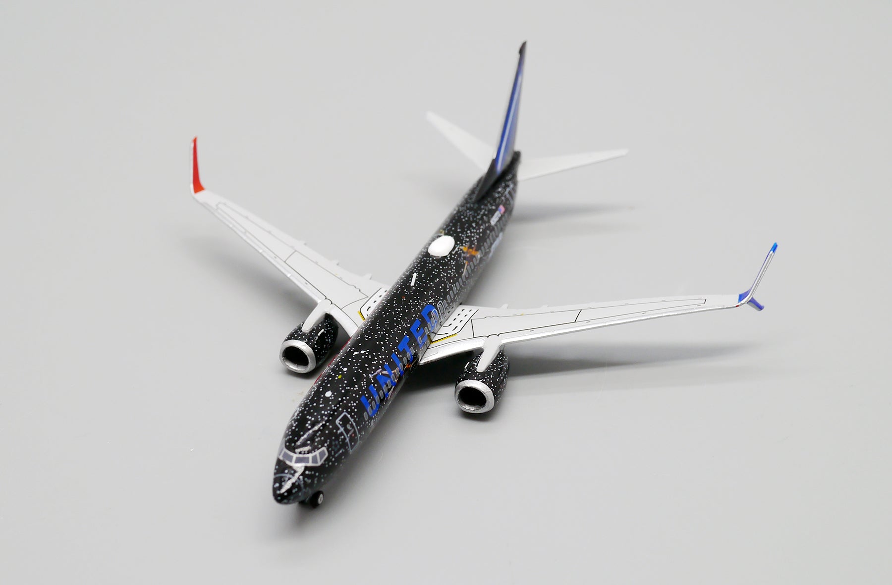 United Airlines Boeing 737-800 N36272 'Star Wars The Rise of Sky Walker' (XX40079)