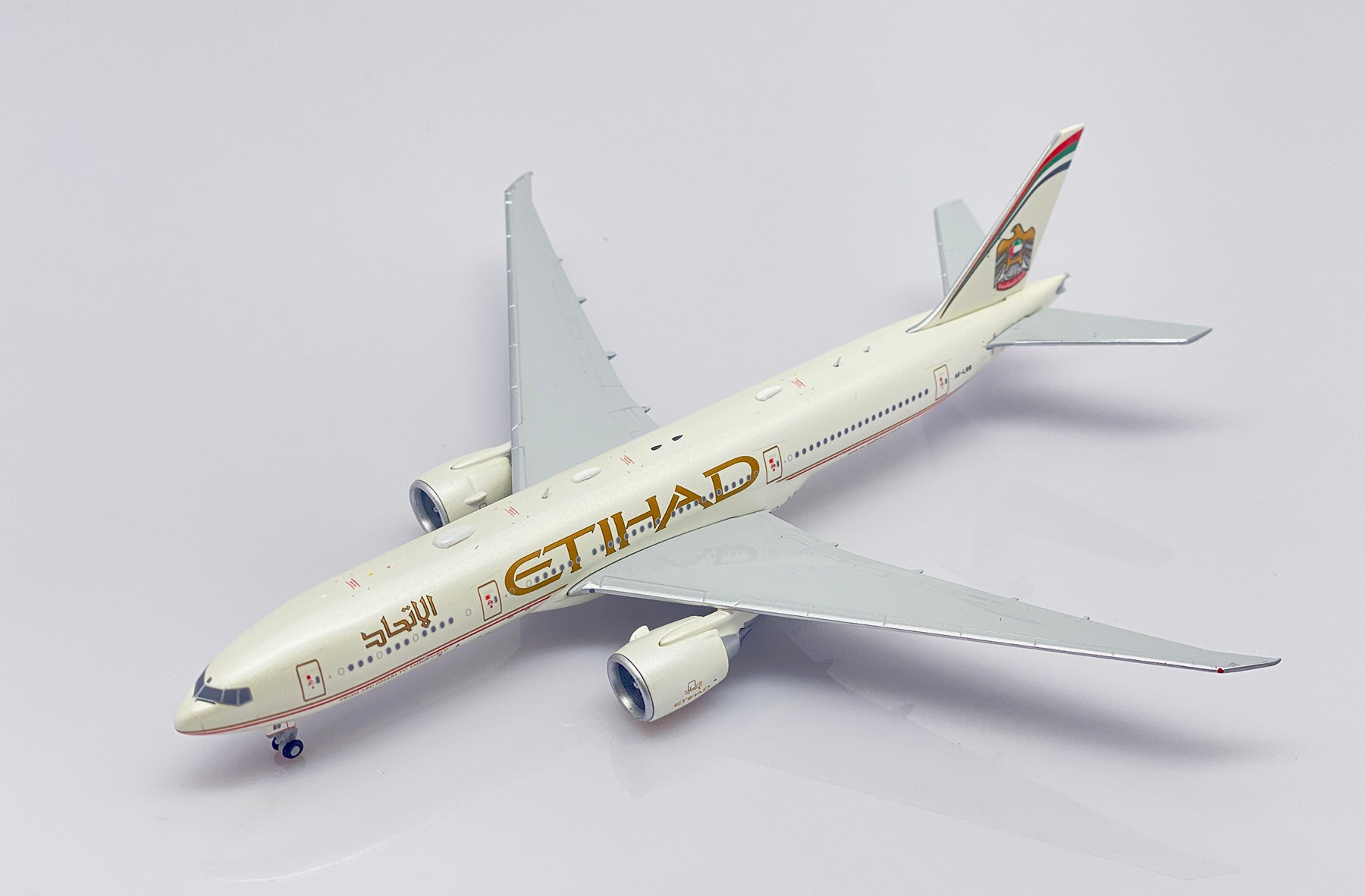 Etihad Airways Boeing 777-200LR A6-LRB 'with Aviationtag' (XX40106)