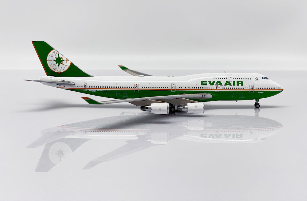EVA Air Boeing 747-400 B-16411 'with Aviationtag' (XX40110)