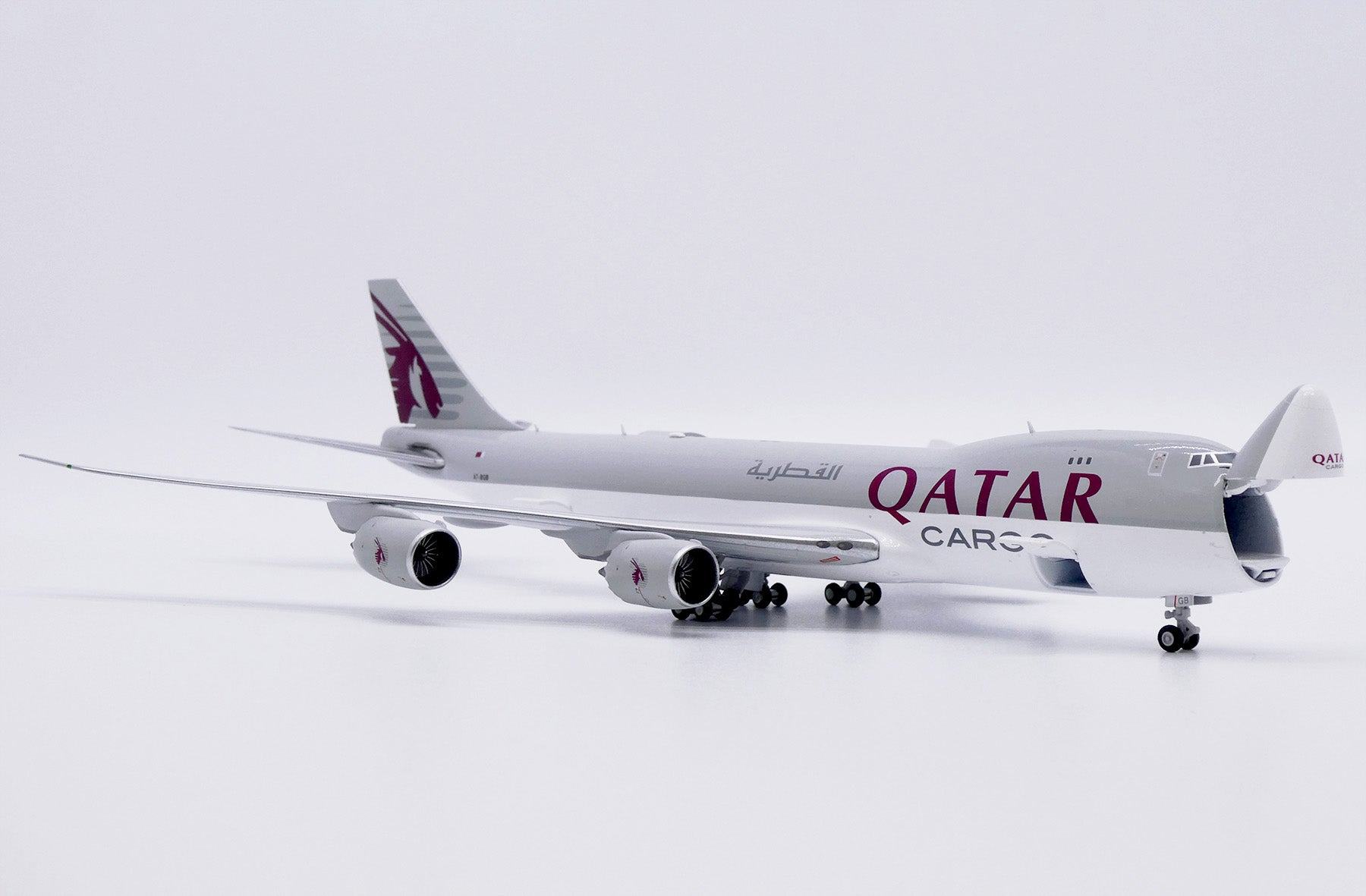 Qatar Airways Cargo Boeing 747-8F A7-BGB 'interactive series' (XX40161C)