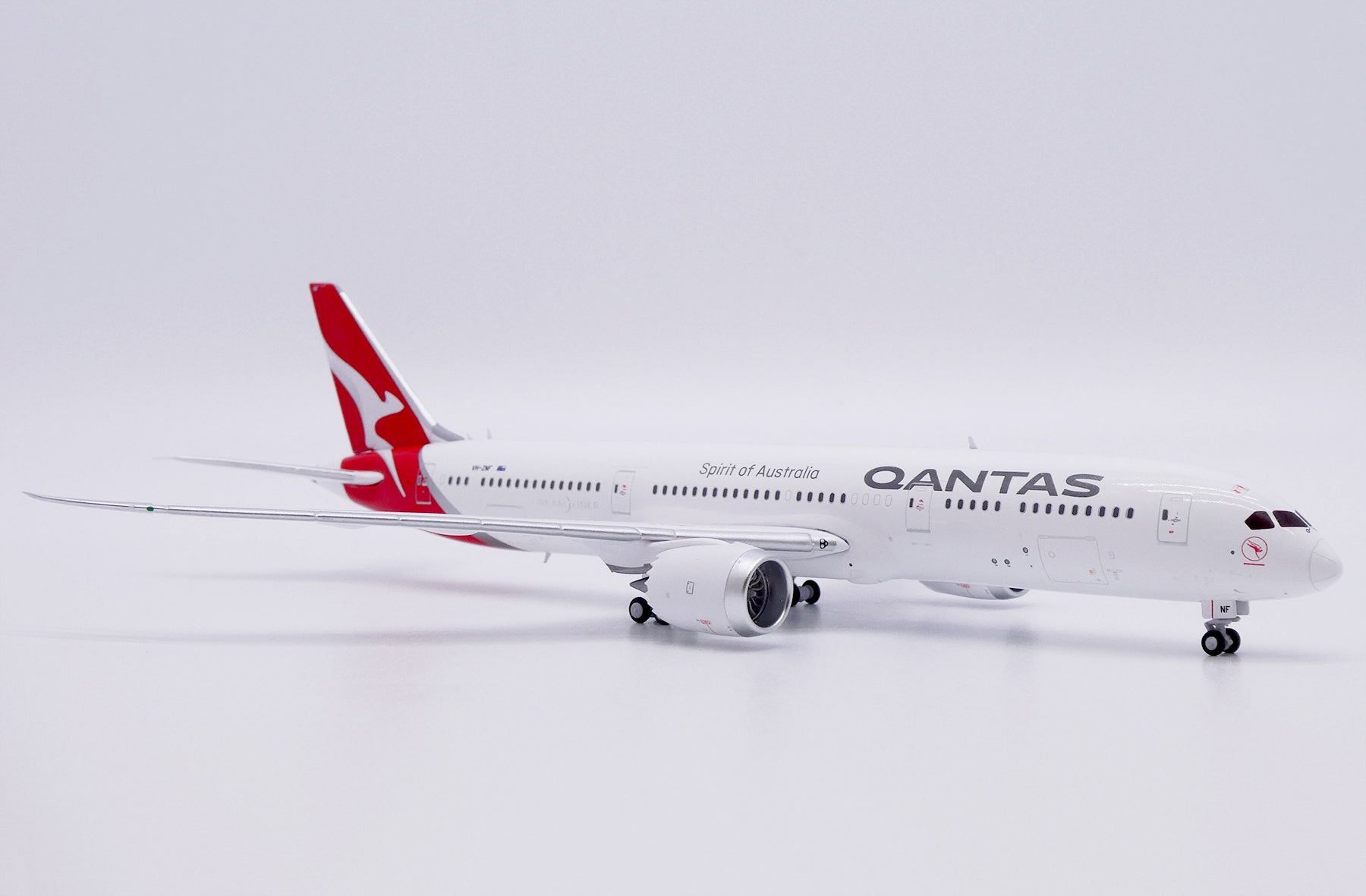 QANTAS Airways Boeing 787-9 VH-ZNF (XX40367)