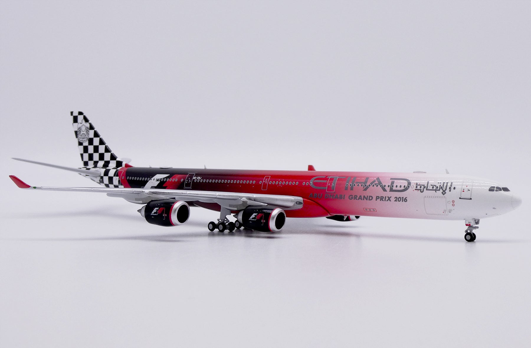 Etihad Airways Airbus A340-600 A6-EHJ 'Formula 1 - Abu Dhabi Grand Prix 2016' (XX40385)
