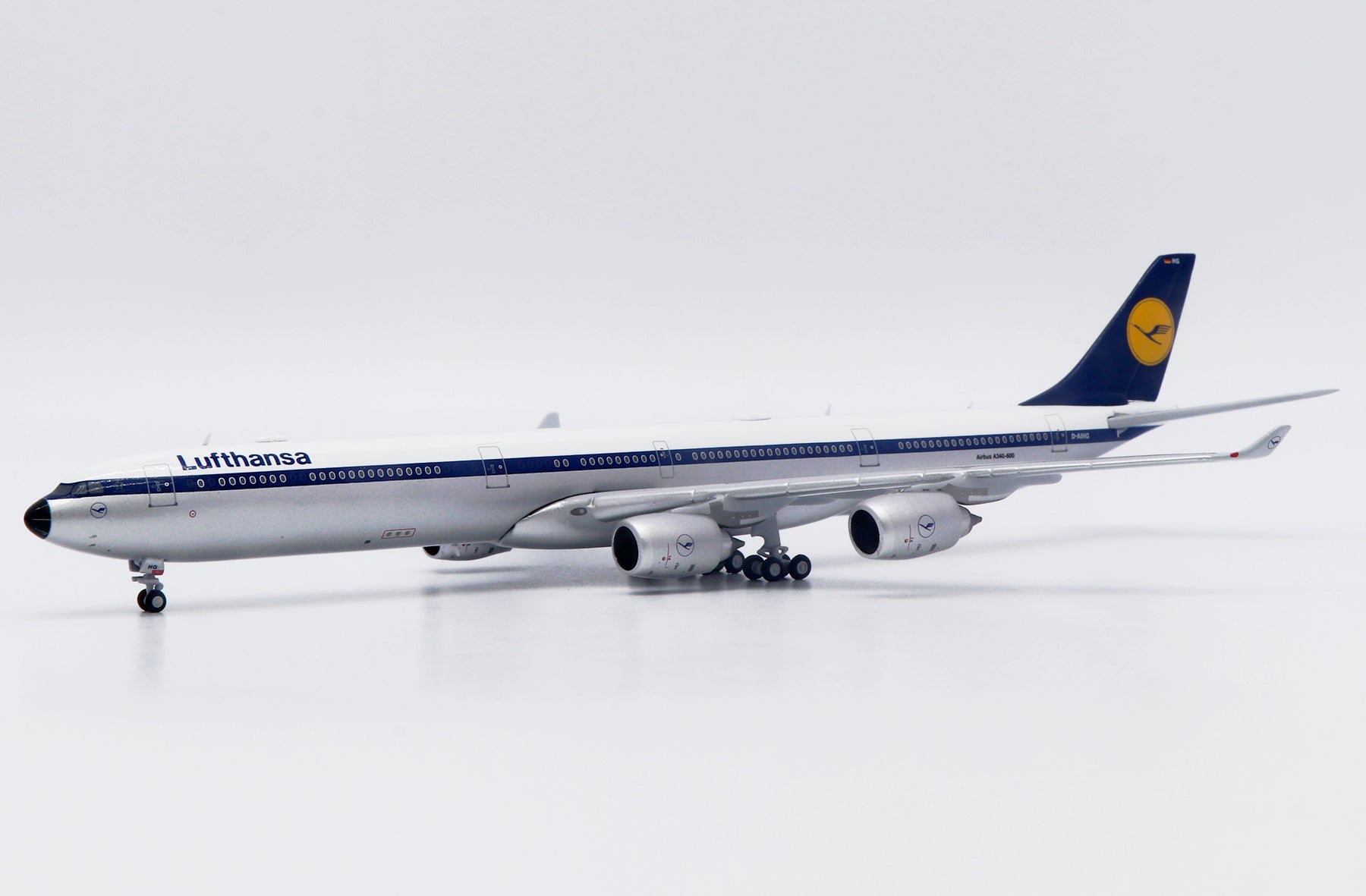 Lufthansa Airbus A340-600 D-AIHG 'Fantasy Retro' (XX40610)