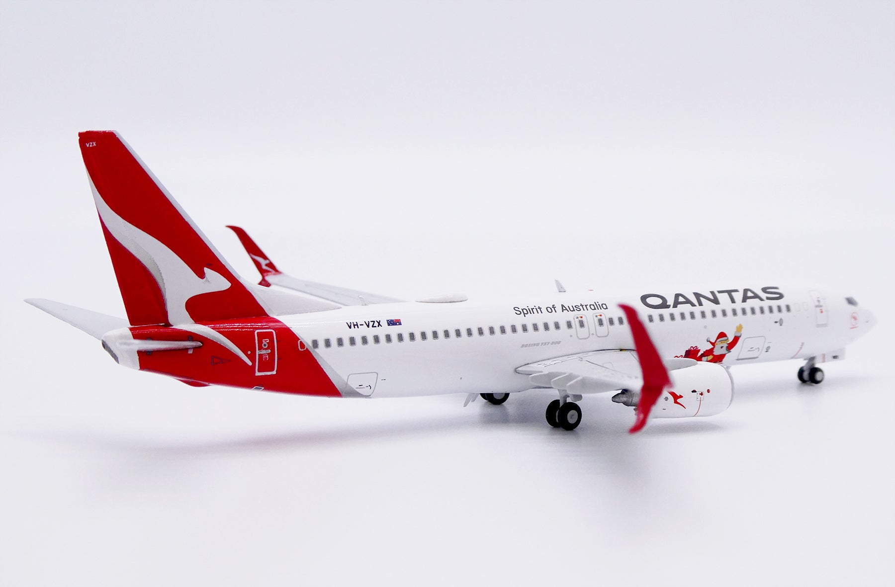 QANTAS Airways Boeing 737-800 VH-VZX 'Santa' (XX40614)