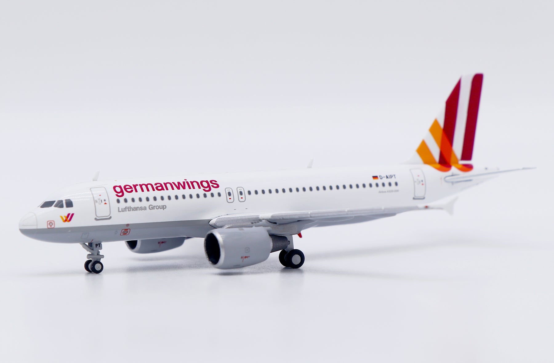 germanwings Airbus A320-200 D-AIPT (XX40643)