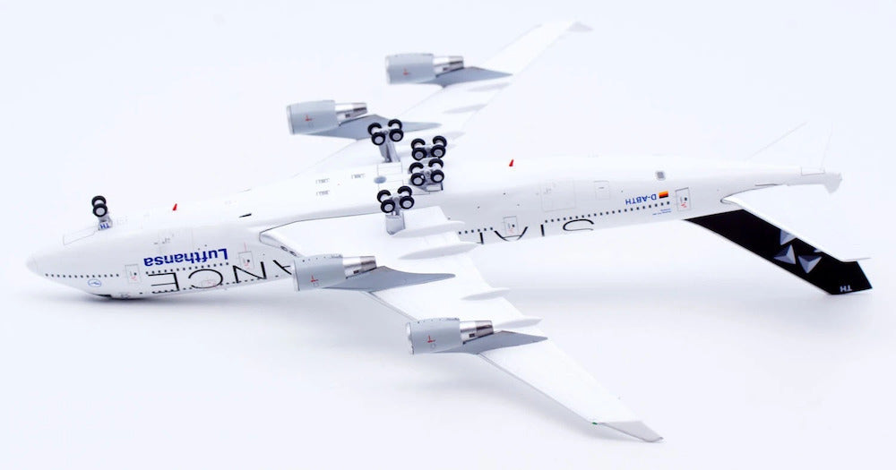 Lufthansa Boeing 747-400 D-ABTH 'Star Alliance' (XX40670)